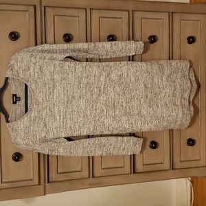 Light Weight Sweater Dress With Packets